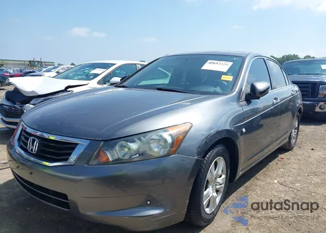 2008 Honda Accord 2.4 Lx-P z USA, uszkodzony, nr VIN 1HGCP26428A020255